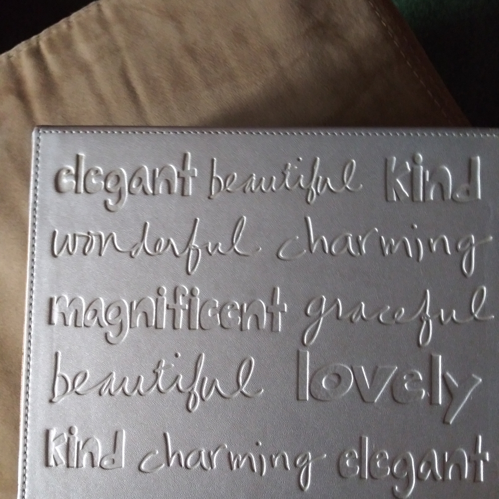 Jewelry box - Picture 12 of 13